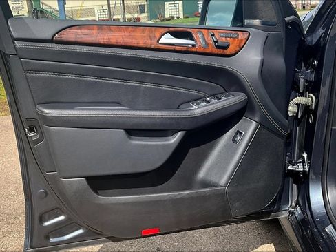 Used 2015 Mercedes-Benz ML 400 4MATIC image 22
