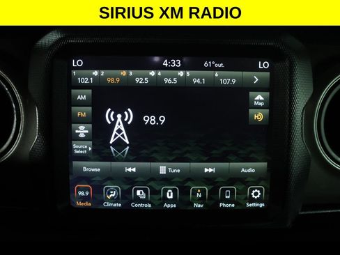 Used 2022 Jeep Wrangler Unlimited Sport w/ Sun And Sound Package AWD/4WD image 4