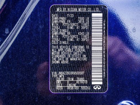 Used 2024 INFINITI QX80 Sensory image 40