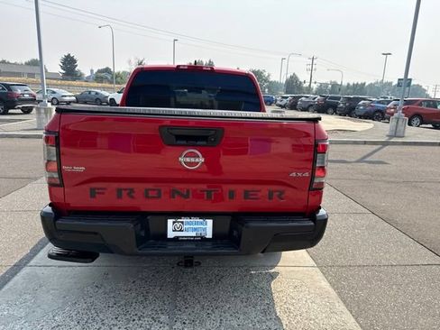 Used 2022 Nissan Frontier S w/ Technology Package AWD/4WD image 6