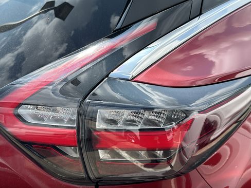 Used 2019 Nissan Murano Platinum w/ Cargo Package FWD image 15