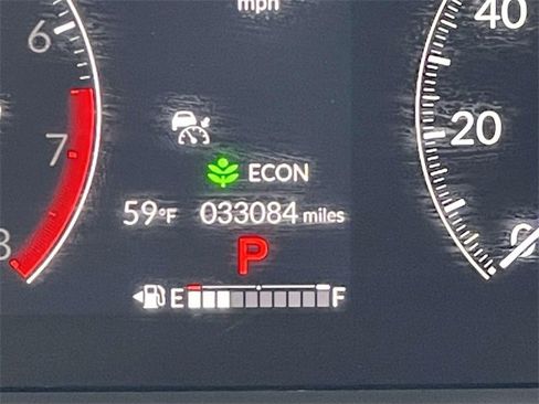 Used 2025 Honda Pilot Touring image 33