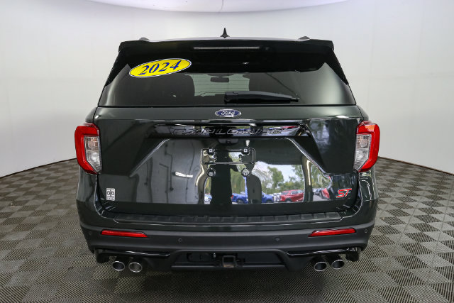 Used 2024 Ford Explorer ST w/ Equipment Group 401A AWD/4WD image 8