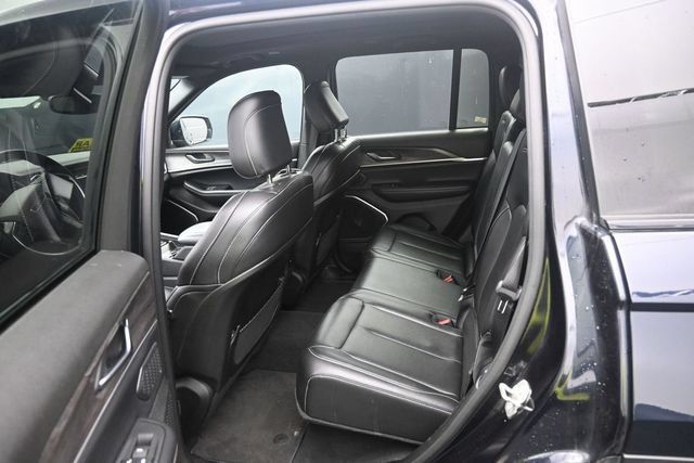 Used 2024 Jeep Grand Cherokee Limited 4xe AWD/4WD image 37