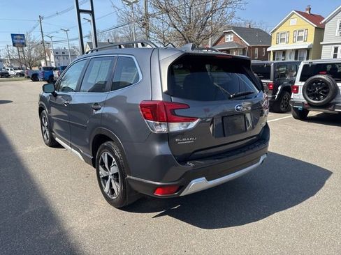 Used 2020 Subaru Forester Touring AWD/4WD image 8