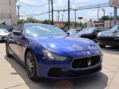 Used 2015 Maserati Ghibli RWD image 1