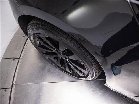 New 2026 Land Rover Range Rover Sport Dynamic SE image 13