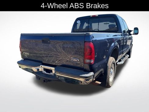 Used 2002 Ford F250 XLT image 3