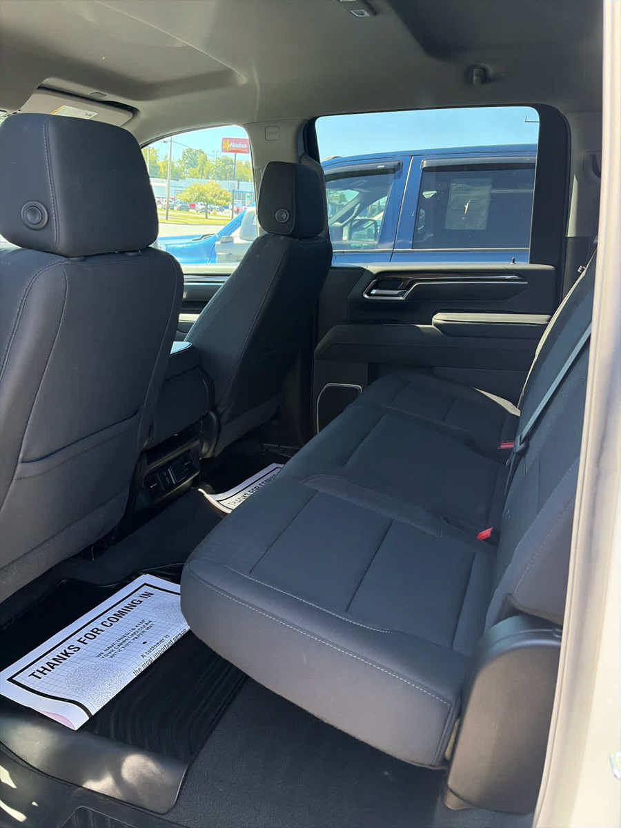Used 2025 Chevrolet Silverado 2500 LT w/ Convenience Package AWD/4WD image 27