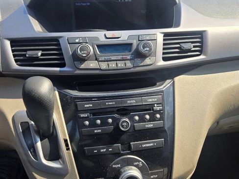 Used 2013 Honda Odyssey EX-L image 41