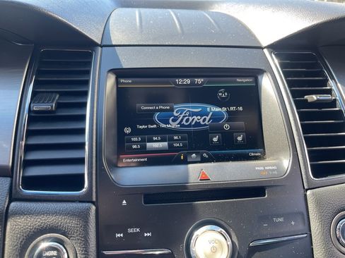 Used 2015 Ford Taurus SEL w/ Equipment Group 201A image 14