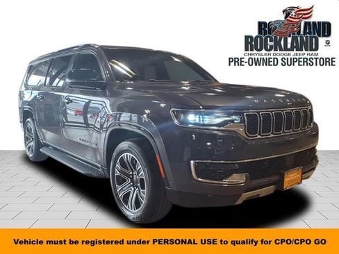 Used 2024 Jeep Wagoneer L Series II w/ Flexible Seating Group image 1