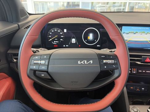 Certified 2026 Kia Sportage SX image 16