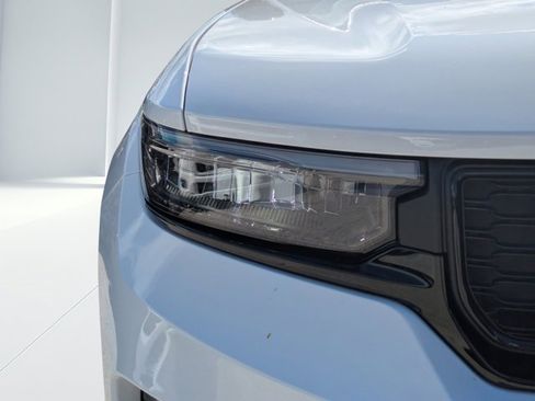 New 2025 Jeep Grand Cherokee Limited w/ Black Appearance Package image 8