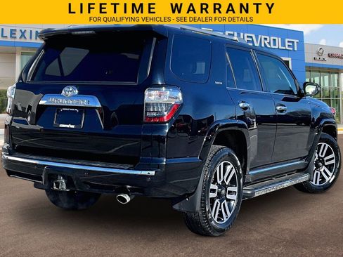 Used 2022 Toyota 4Runner Limited AWD/4WD image 13