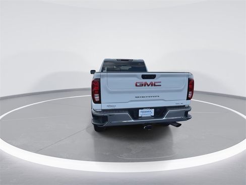 Used 2023 GMC Sierra 2500 SLE w/ SLE Convenience Package image 7