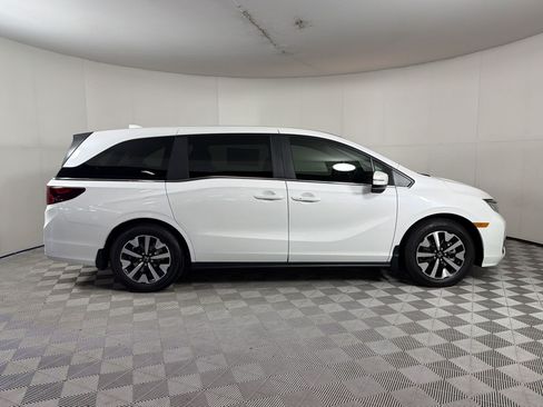 New 2026 Honda Odyssey EX-L image 8