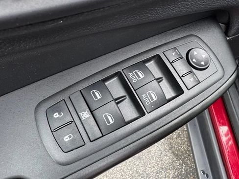 Used 2021 Jeep Cherokee Trailhawk w/ Trailer Tow Group AWD/4WD image 22