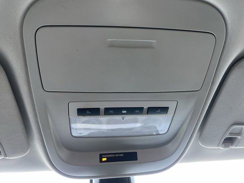 Used 2019 Chevrolet Colorado Z71 image 50