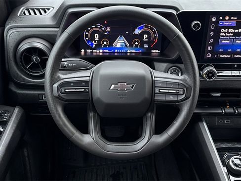 Certified 2024 Chevrolet Colorado Trail Boss w/ Technology Package image 14