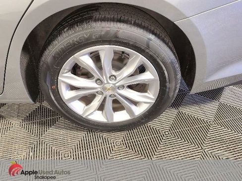 Used 2023 Chevrolet Malibu LT image 40