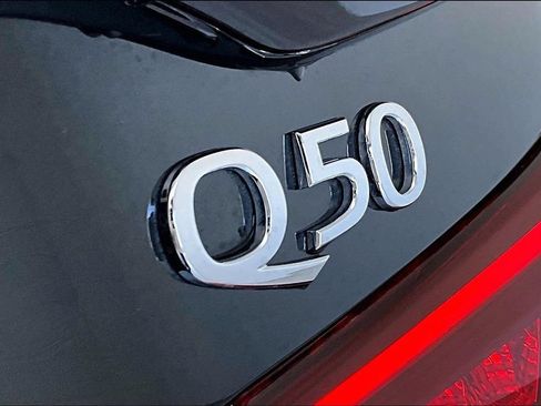 Used 2023 INFINITI Q50 Sensory RWD image 40