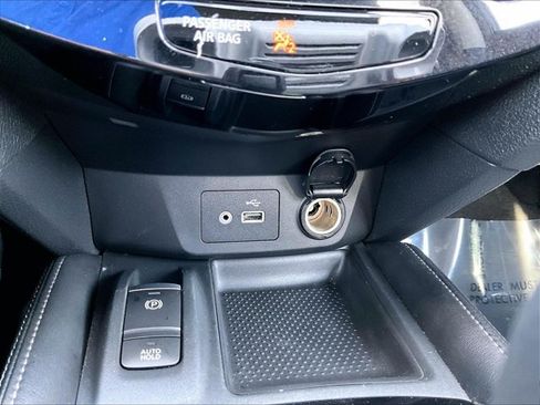 Used 2019 Nissan Rogue SL w/ Premium Package FWD image 26