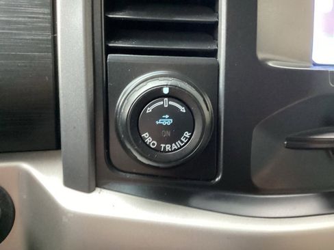 Used 2021 Ford F150 XLT w/ Trailer Tow Package image 58