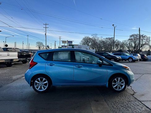 Used 2015 Nissan Versa Note SV w/ SL Tech Package image 4