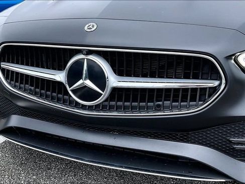 Used 2025 Mercedes-Benz C 300 Sedan image 34