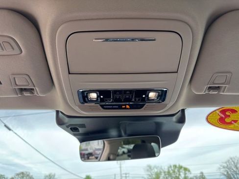 Used 2023 Lincoln Corsair AWD w/ Equipment Group 101A image 16