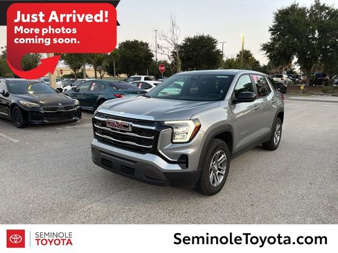 Used 2026 GMC Terrain Elevation FWD image 1