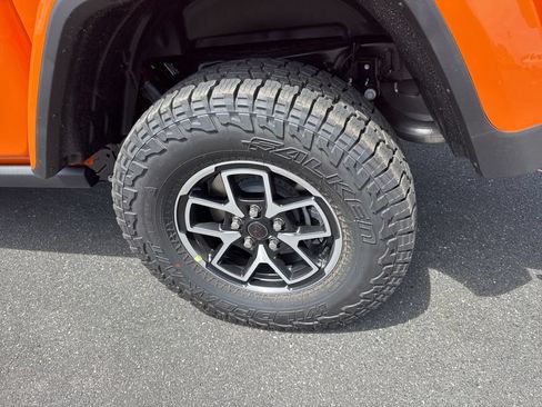 New 2026 Jeep Gladiator Rubicon AWD/4WD image 16