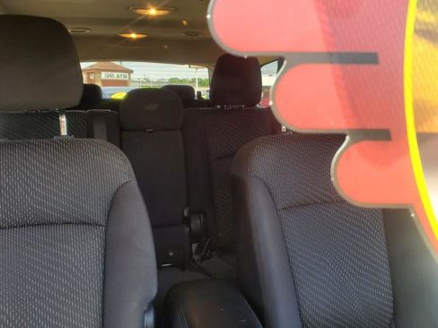 Used 2016 Dodge Journey SXT w/ Comfort/Convenience Group FWD image 17