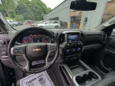 Used 2019 Chevrolet Silverado 1500 LTZ w/ LTZ Plus Package AWD/4WD image 11