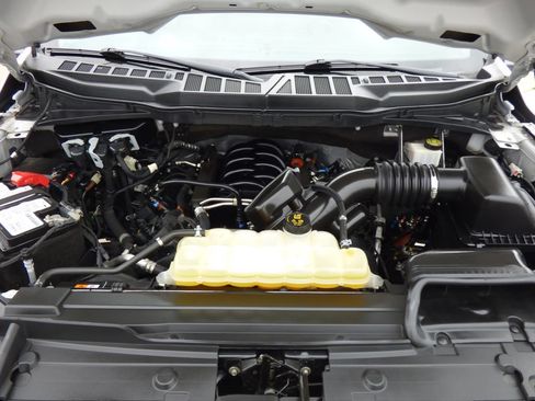 Used 2021 Ford F150 XL w/ Equipment Group 101A High AWD/4WD image 11
