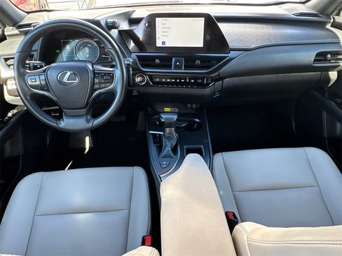 Used 2023 Lexus UX 250h FWD image 20