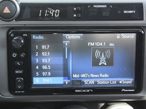 Used 2016 Scion tC image 17