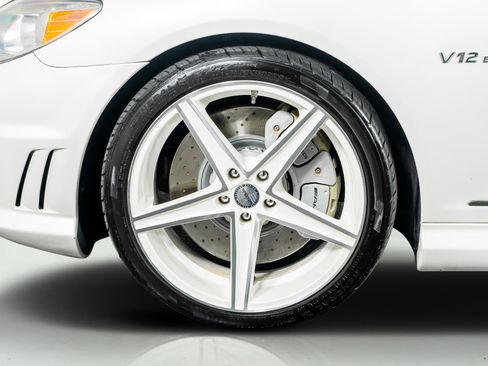 Used 2008 Mercedes-Benz CL 65 AMG image 19