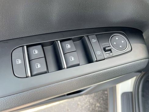 New 2025 Kia Soul S image 39