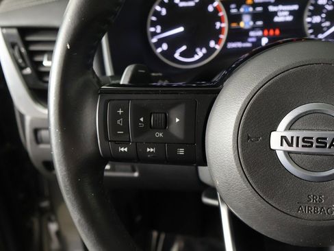 Used 2021 Nissan Rogue SV w/ Premium Package image 39