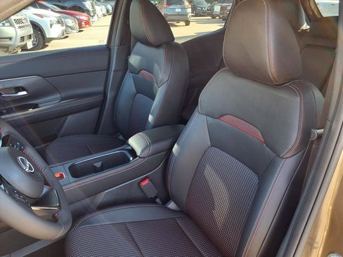 New 2026 Nissan Kicks SR w/ Cold Weather Package image 13