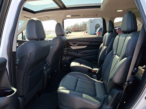 Used 2021 Subaru Ascent Touring w/ Popular Package #2A image 11
