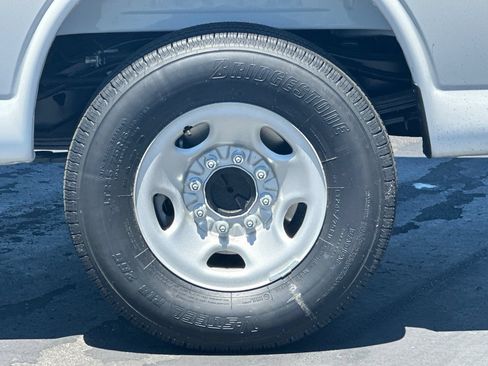 New 2026 Chevrolet Express 2500 w/ Driver Convenience Package RWD image 25