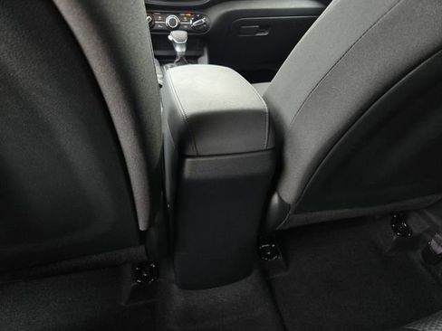 Used 2025 Kia Soul LX image 15