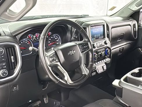 Used 2021 Chevrolet Silverado 1500 RST w/ Z71 Off-Road Package image 32