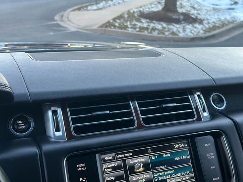 Used 2015 Land Rover Range Rover Supercharged image 39