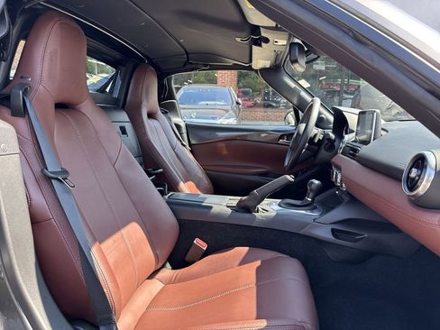 Used 2017 MAZDA MX-5 Miata RF Grand Touring image 20