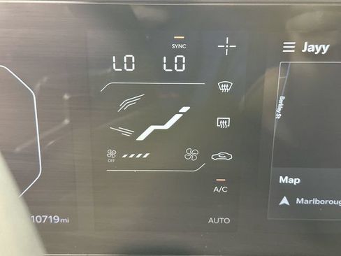 Used 2025 Kia K4 GT-Line w/ GT-Line Premium Package FWD image 25