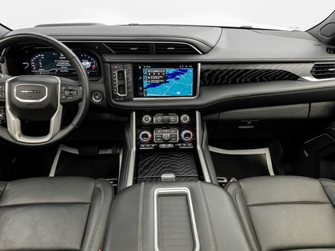 Used 2023 GMC Yukon Denali image 43